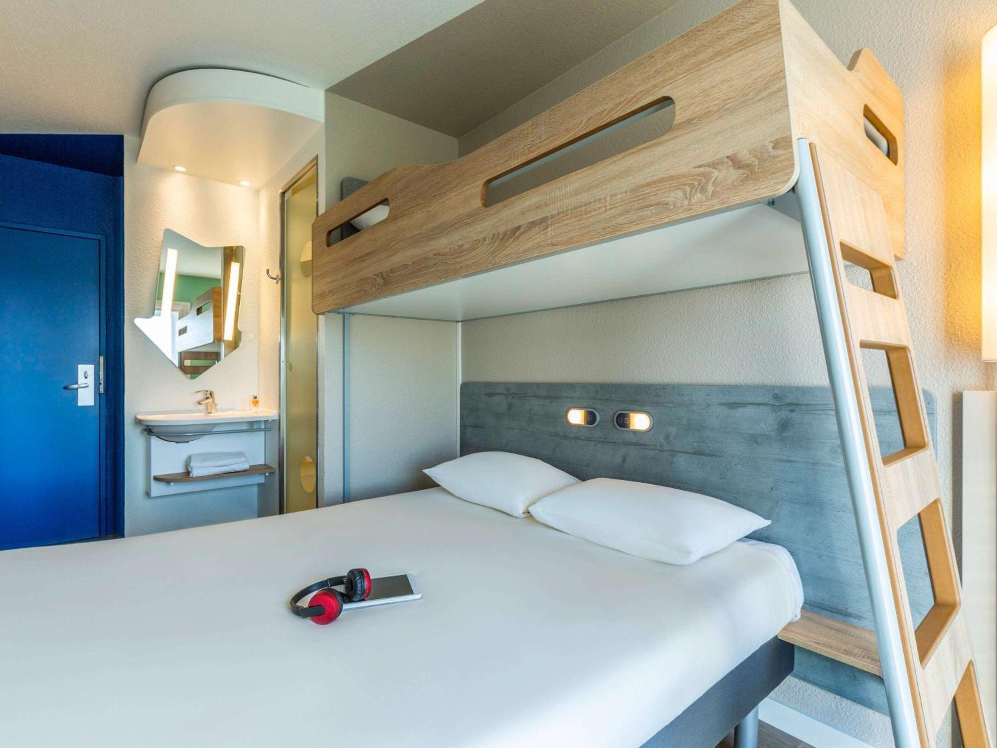 ibis budget Versailles - Trappes Exterior foto